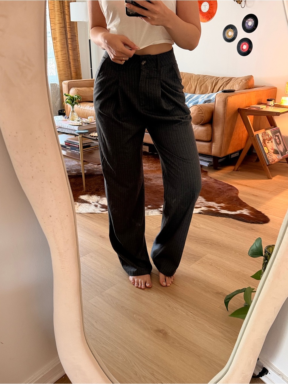 High-Waist Pinstripe Wide-Leg Trousers - Grey